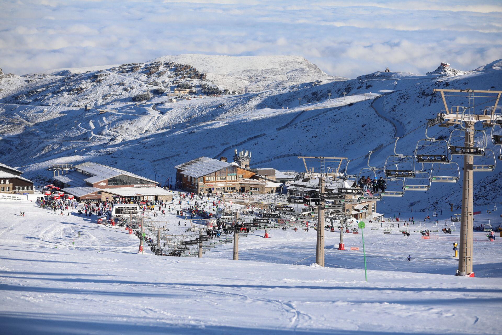 Sierra Nevada cierra una buenas Navidades con 158.500 visitantes