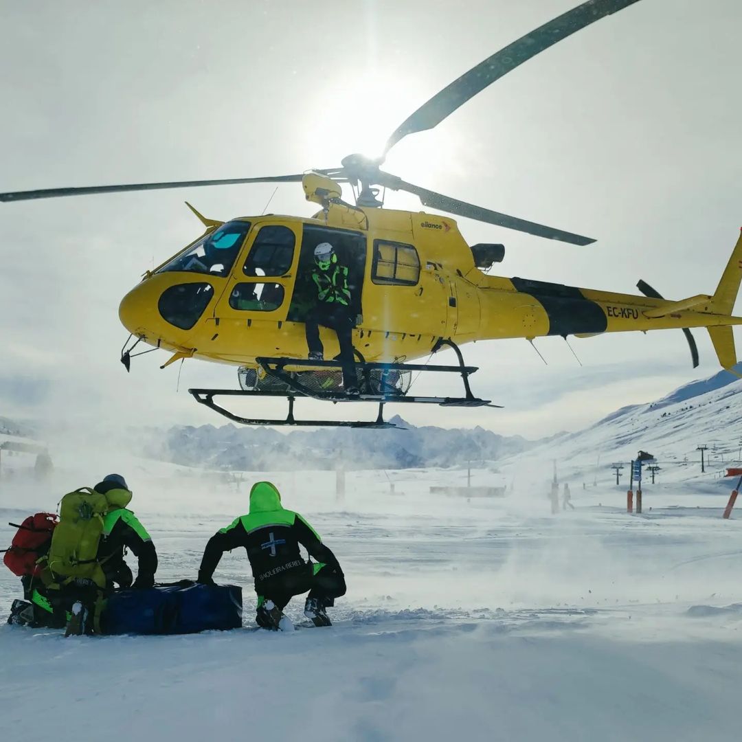 Una esquiadora resulta gravemente herida tras ser arrastrada por una avalancha en la Val d'Aran