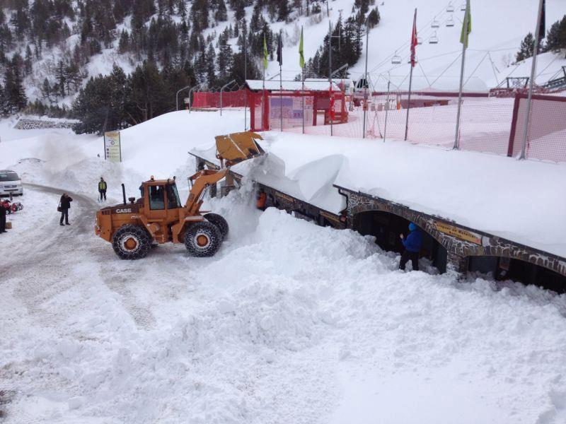 Los espesores de nieve acumulados en Arcalís superan los registros de febrero de 1996