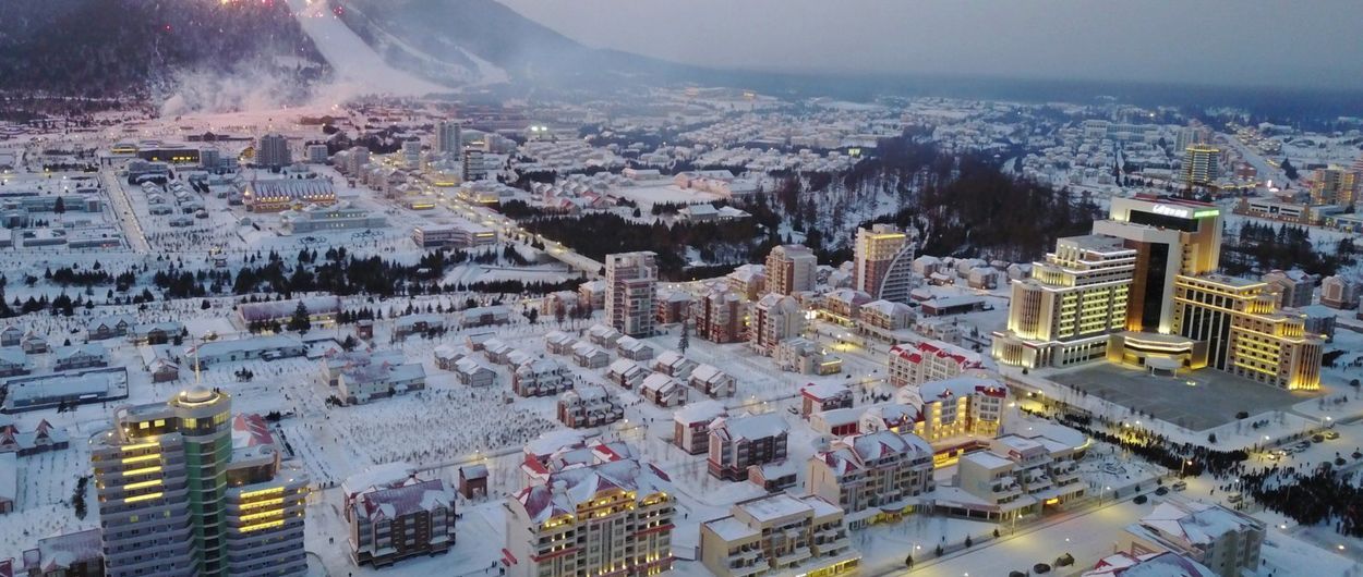 Kim Jong-un crea una ciudad de la nada con una estación de esquí de lujo en Corea del Norte