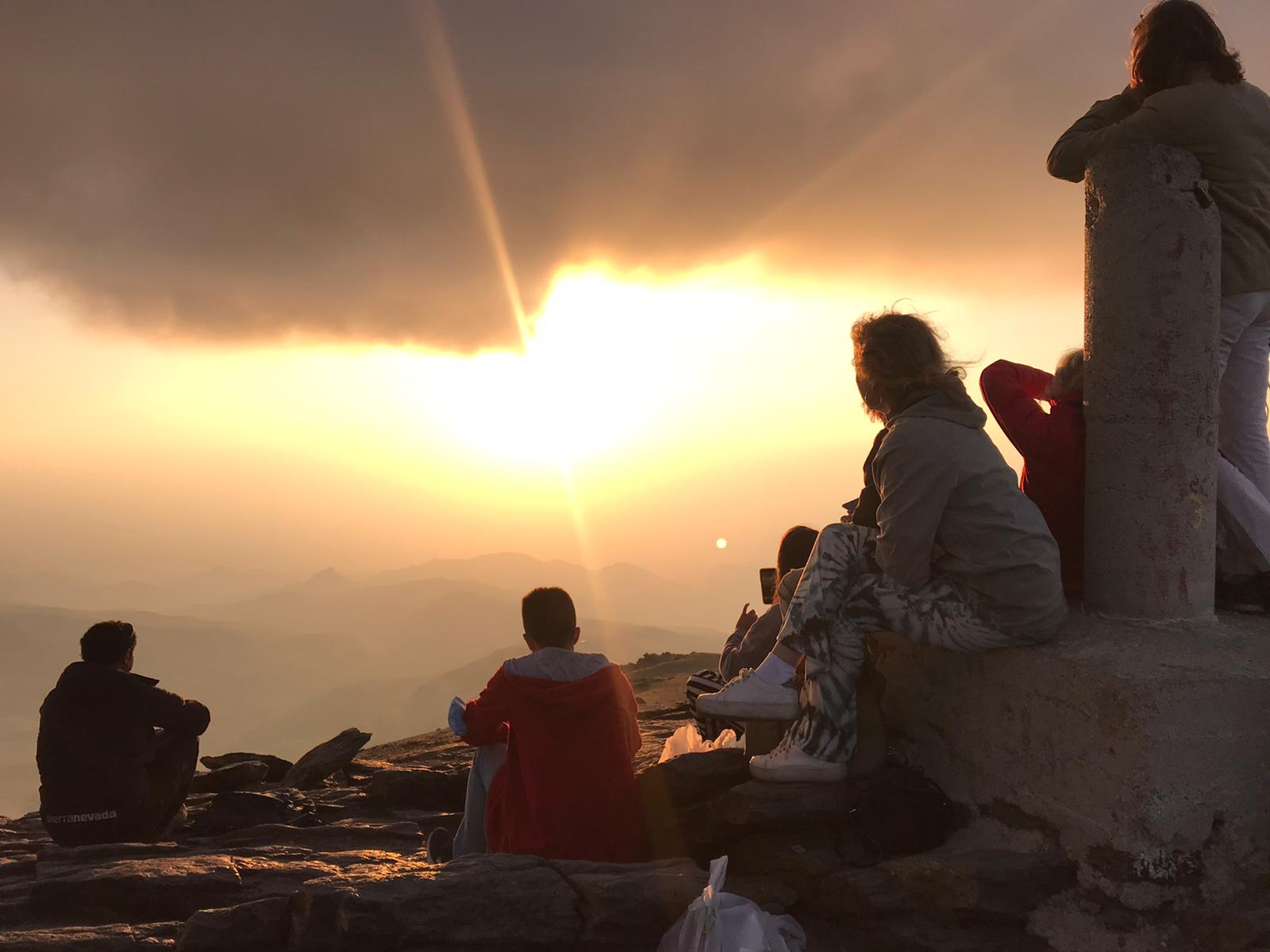 Sierra Nevada cierra uno de sus mejores veranos con 34.520 visitantes