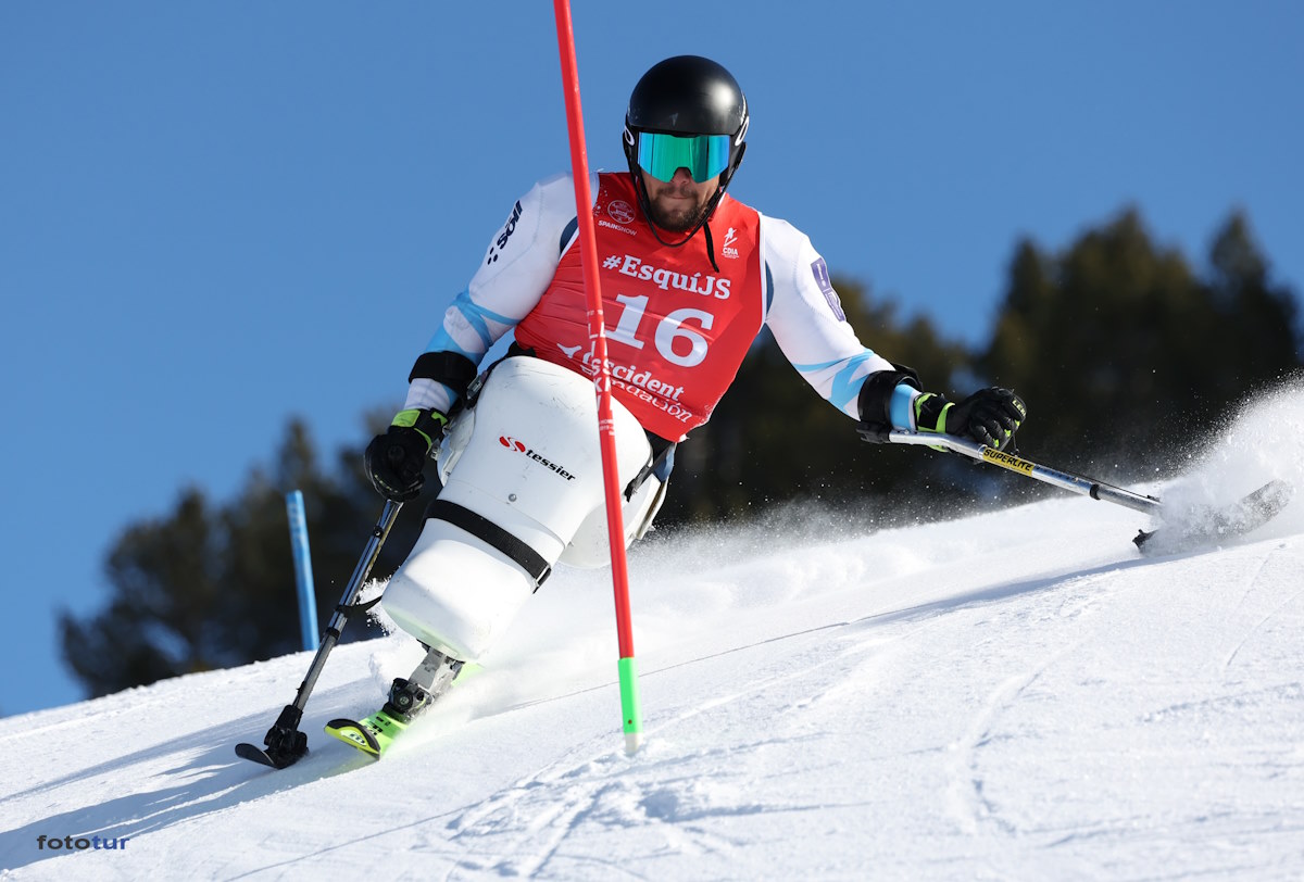 Clausura exitosa de la Copa de España inclusiva Fundación Occident de esquí alpino