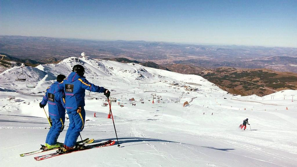 Nace Summitify, el primer buscador específico de clases de esquí y deportes de nieve de España