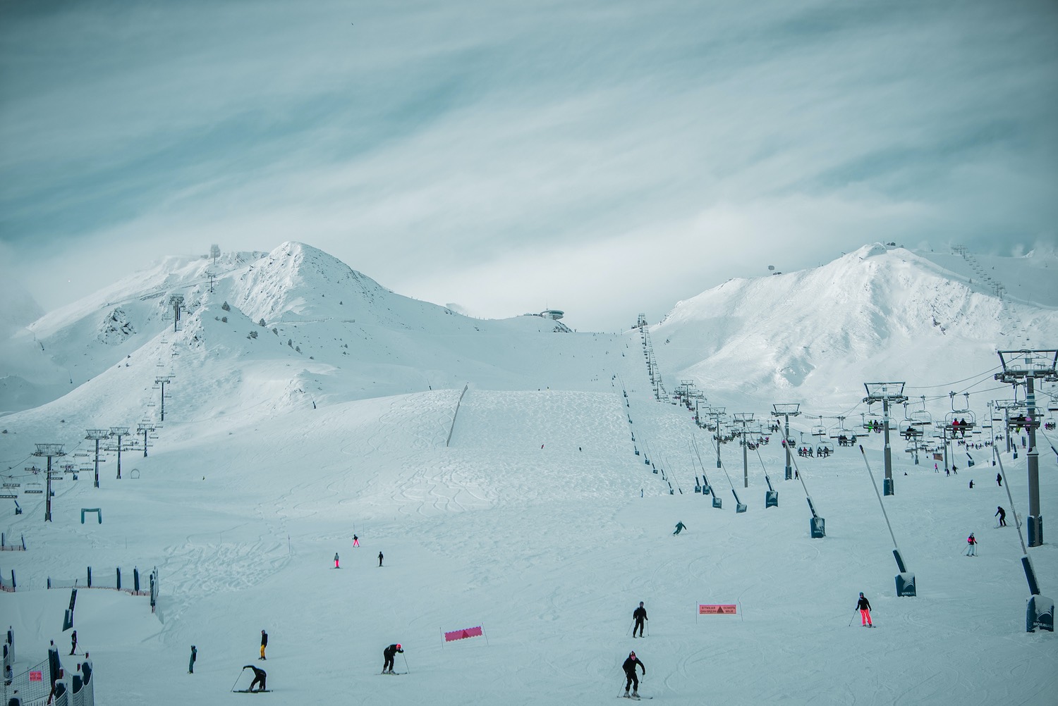 Las estaciones de Grandvalira Resorts amplían la oferta esquiable a más de 220 km de pistas