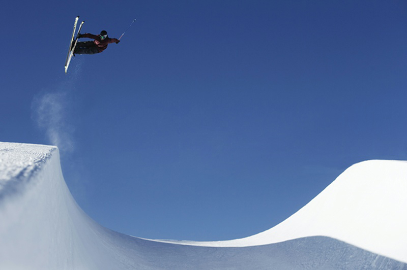 La estación suiza de Laax construye un HalfPipe de 200m. de largo y 7m. de alto