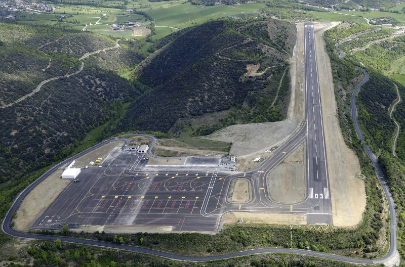 El aeropuerto de La Seu tendrá que esperar a la primavera para operar vuelos con sistema GPS