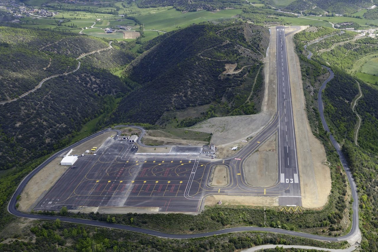 El aeropuerto Andorra-La Seu abrirá el 8 de enero sin compañías para volar