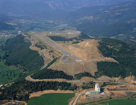 El aeropuerto Andorra-la Seu se prepara para acoger vuelos comerciales