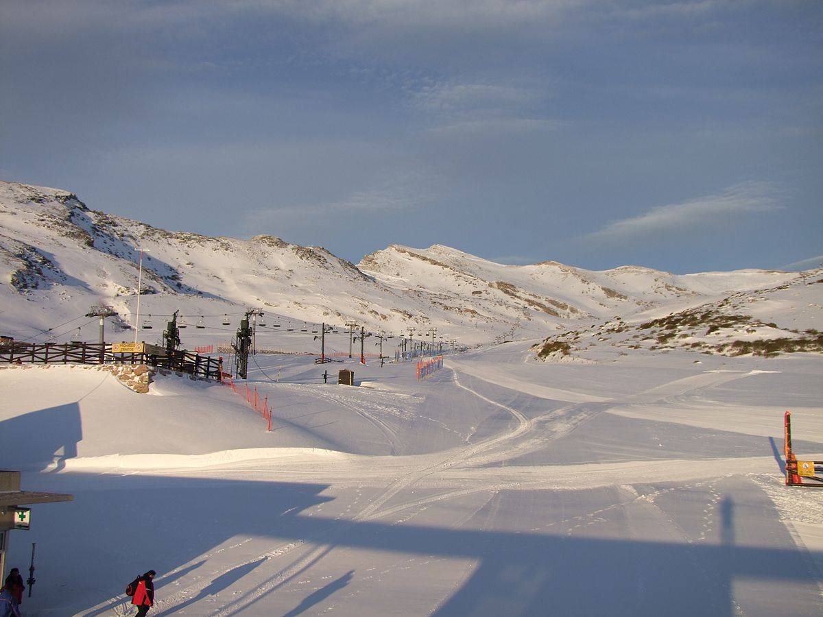 Alto Campoo reabre sus pistas con hasta 50 cm de nieve