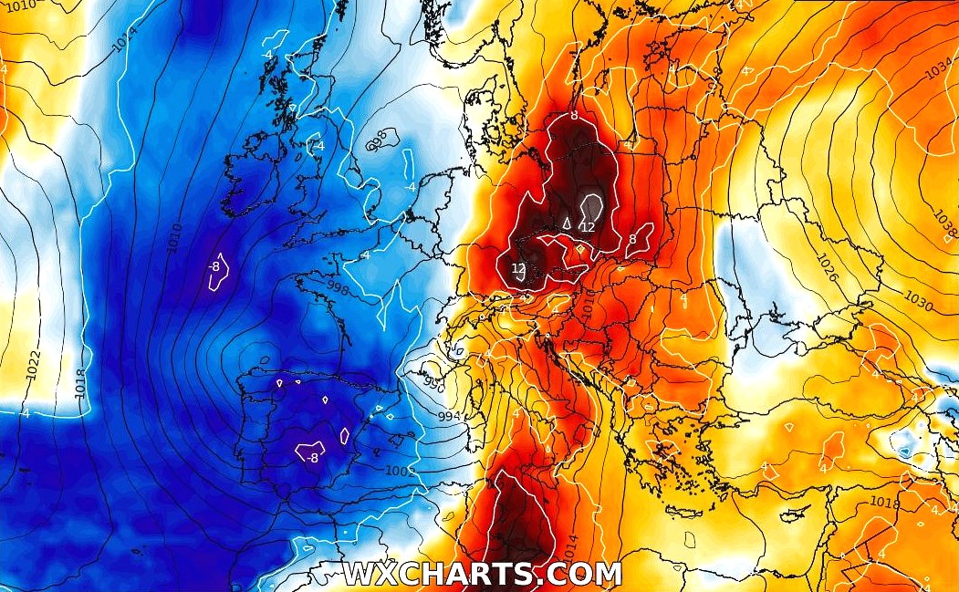 Avance Meteo: Las Navidades y sobre todo el Fin de año pueden ser muy blancos y fríos