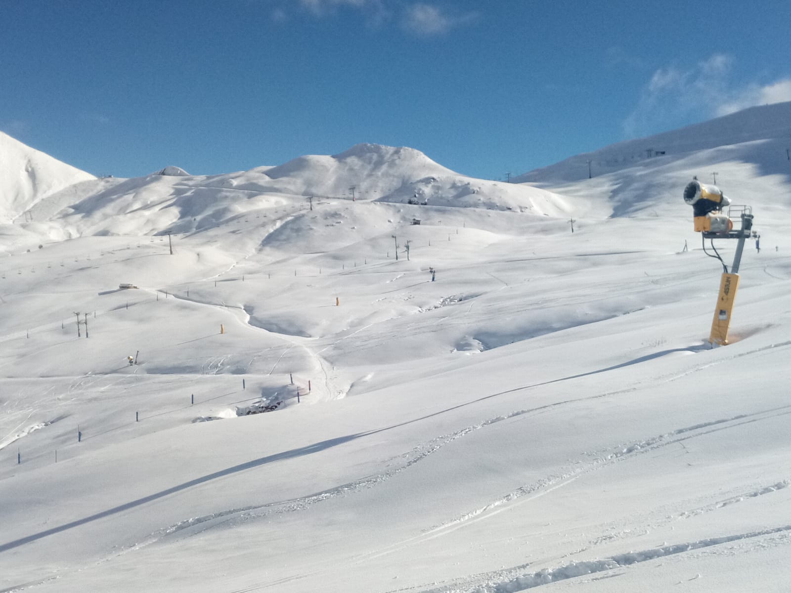 Astún abrirá el 5 de diciembre la temporada con 5 remontes y 16.6 km esquiables
