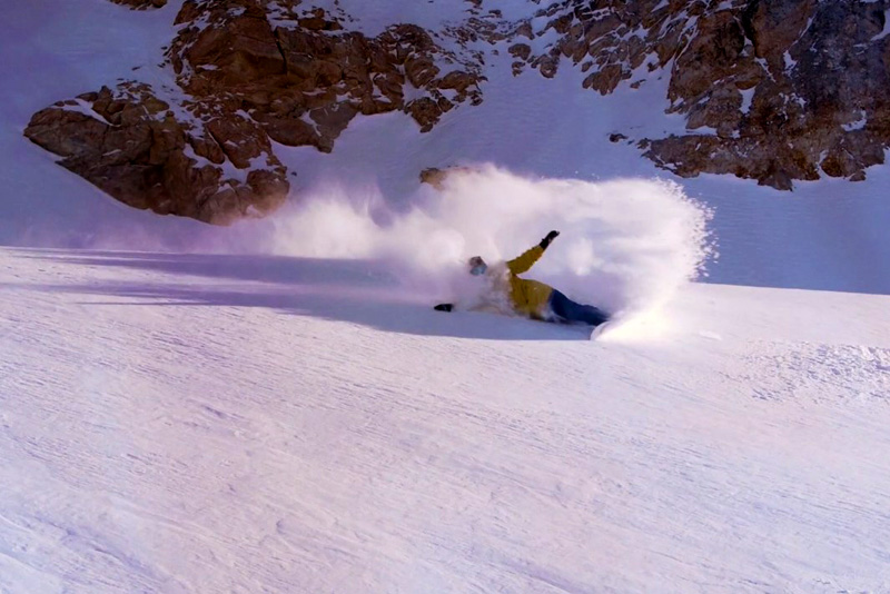 Aurora Boardealis: un vídeo de freeride en estado puro