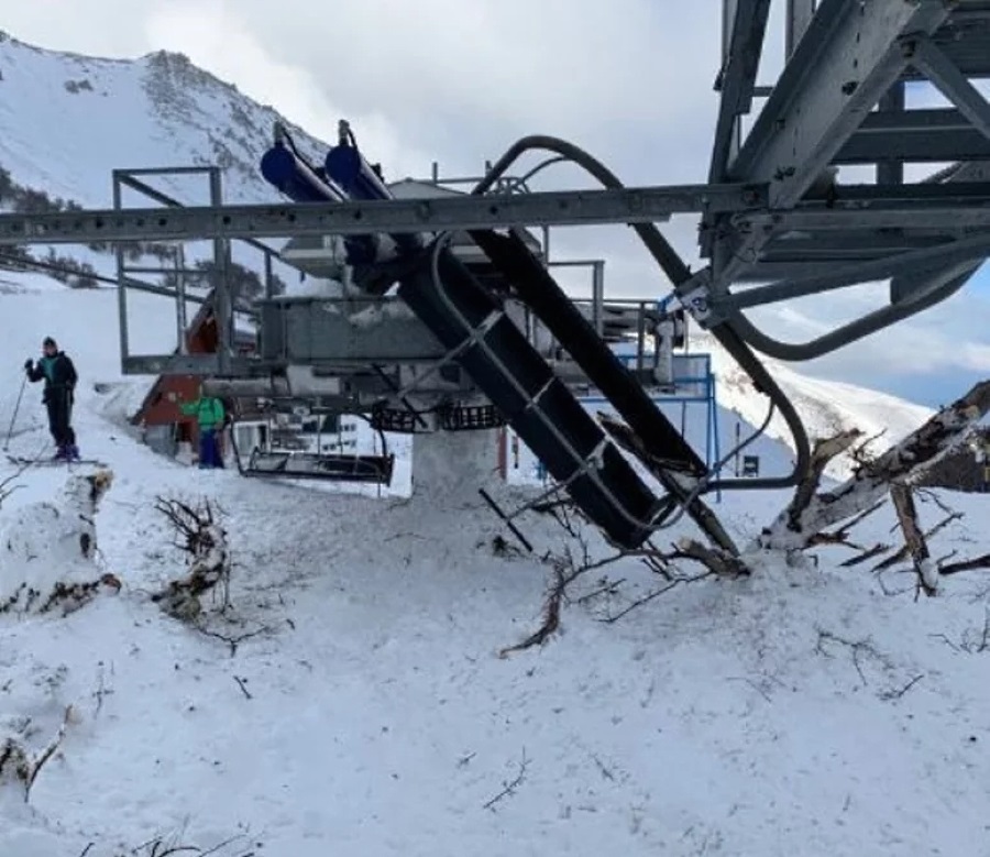Se produjo una importante avalancha en el centro de esquí La Hoya