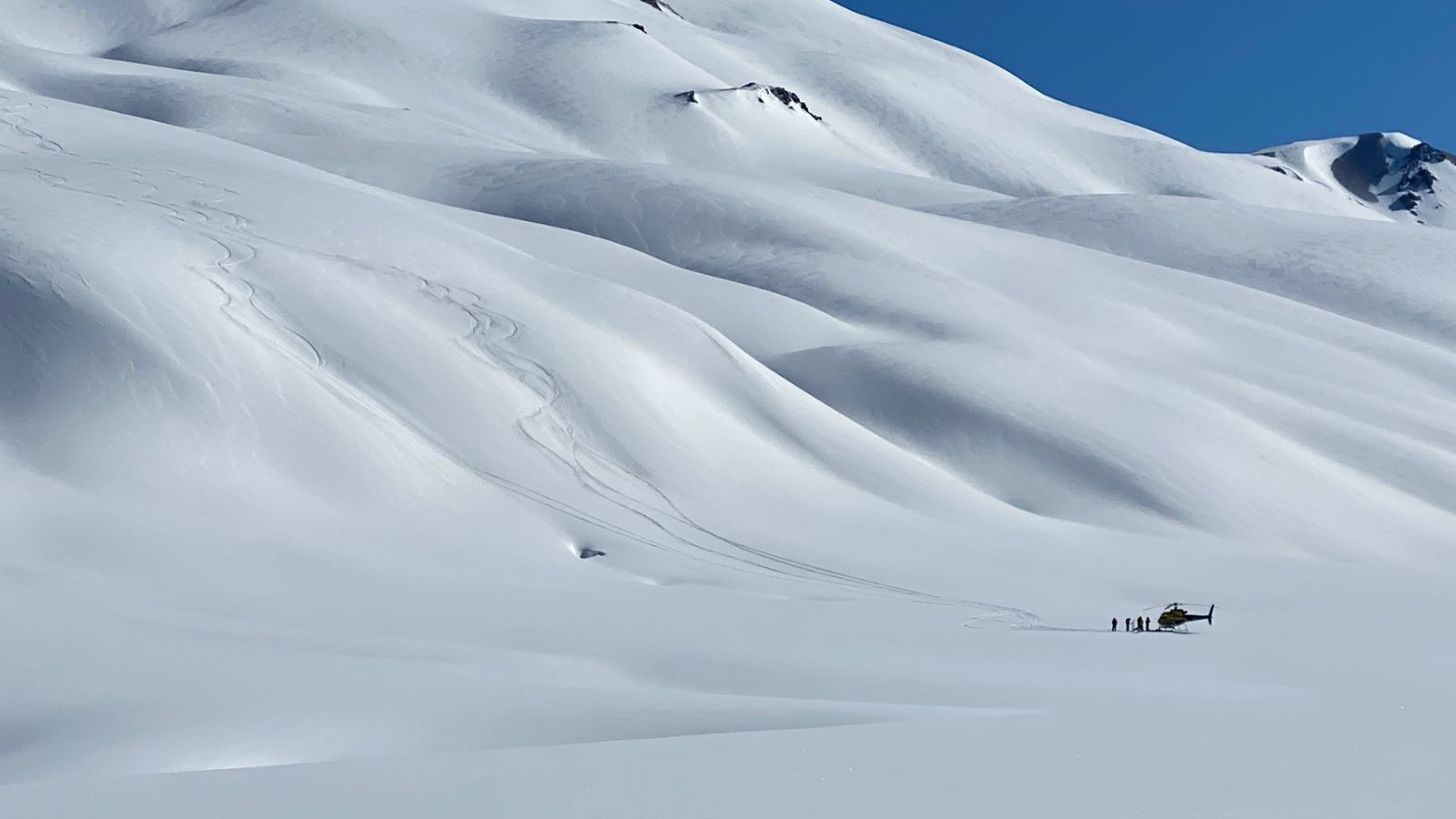 Condiciones épicas en El Azufre con seis metros de nieve en octubre