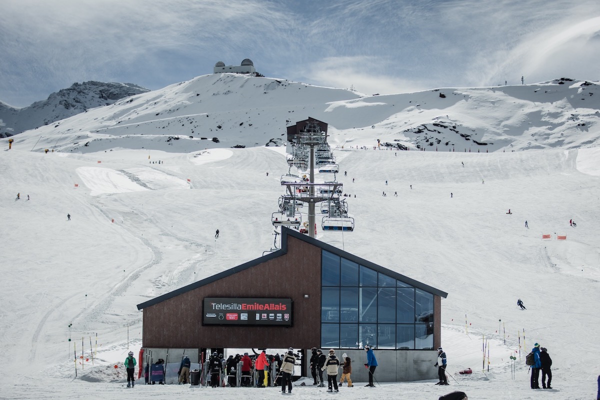 Sierra Nevada aumenta la capacidad de esquiadores un 60% con los nuevos Emile Allais y Alhambra