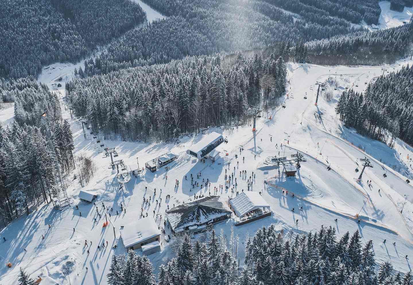 La guerra no impide que Ucrania proyecte construir tres nuevas estaciones de esquí