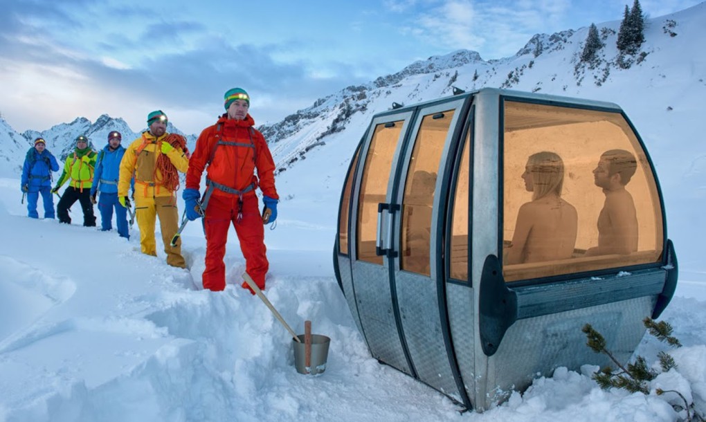 Las viejas cabinas de los remontes suizos transformadas en originales saunas 