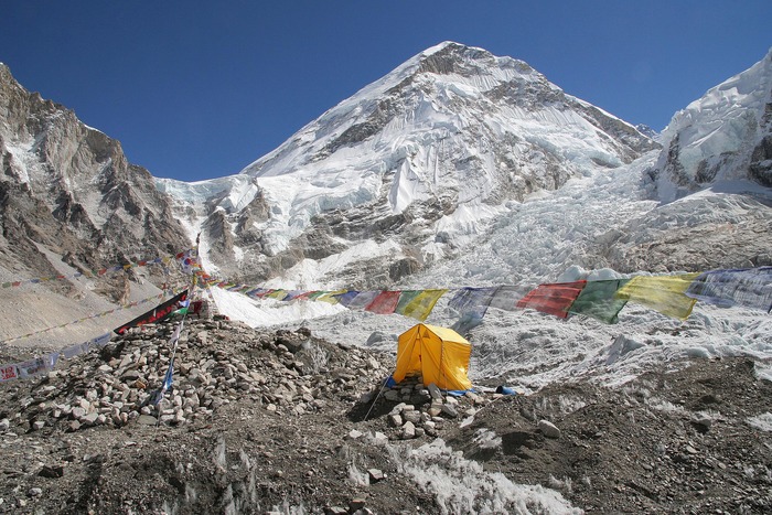 Campo base Everest, Cordillera del Himalaya, Nepal. Wikiloc - Foto de Trek