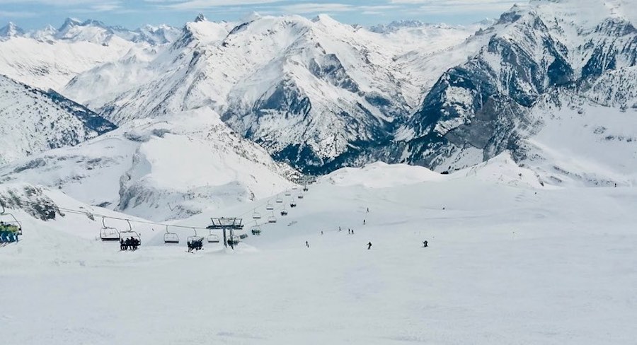 Candanchú no cierra la posibilidad de abrir para el esquí en 2021-22 si recibe ayudas