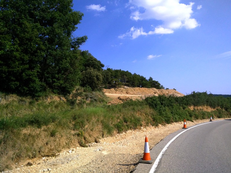 La carretera LV-4241 que une Solsona y Port del Comte está siendo objeto de una mejora. Crédito: Lugares de Nieve