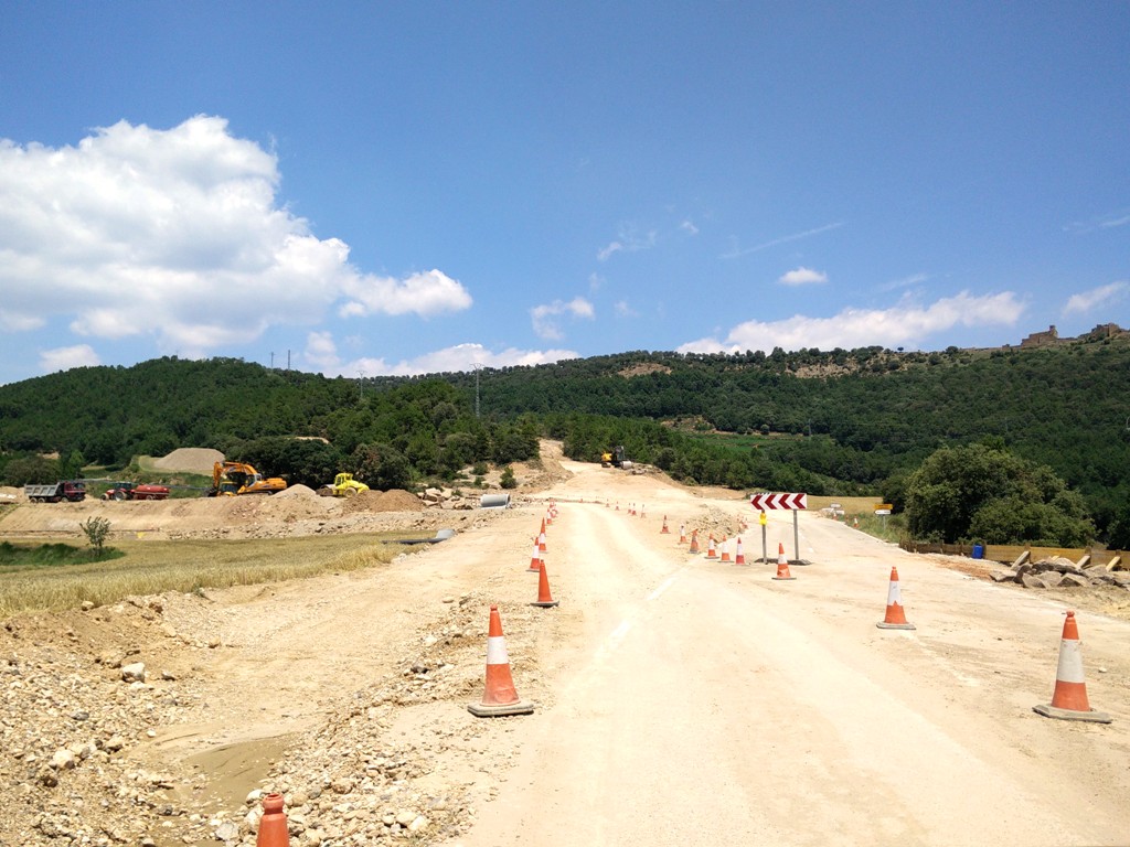 La carretera LV-4241 que une Solsona y Port del Comte está siendo objeto de una mejora. Crédito: Lugares de Nieve