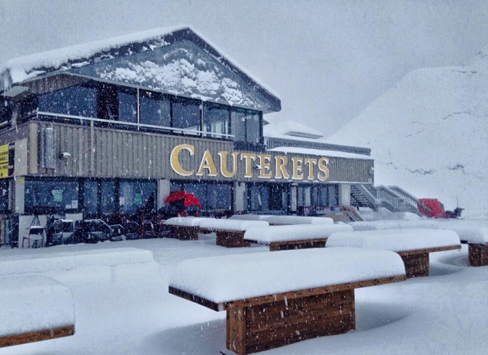 Cauterets sigue recibiendo nieve que aumentará los espesores previstos. Foto: Facebook de Cauterets