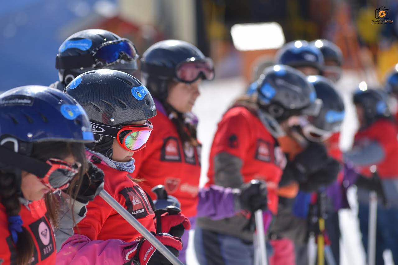 Comenzó en Chapelco el Plan de Esquí Comunitario “Aprendiendo en la Nieve 2016”