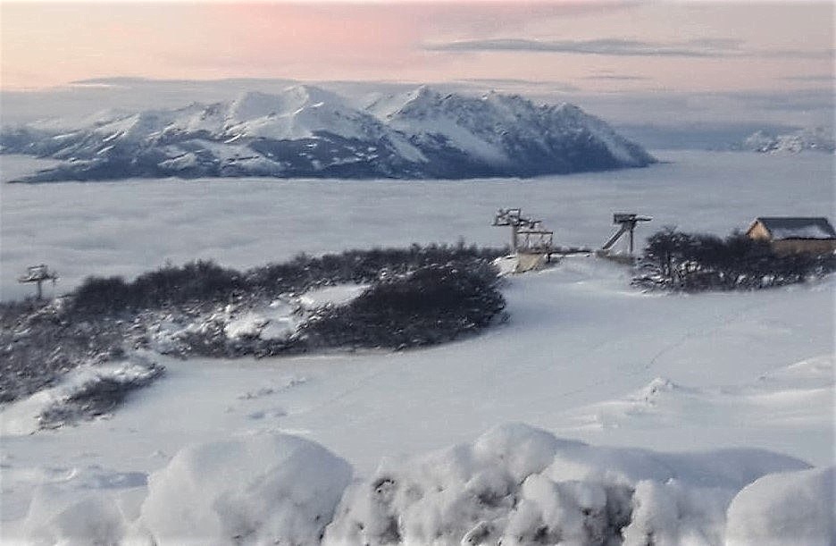 El Cerro Perito Moreno estrenará temporada con un telesilla que amplía el 100% su área esquiable