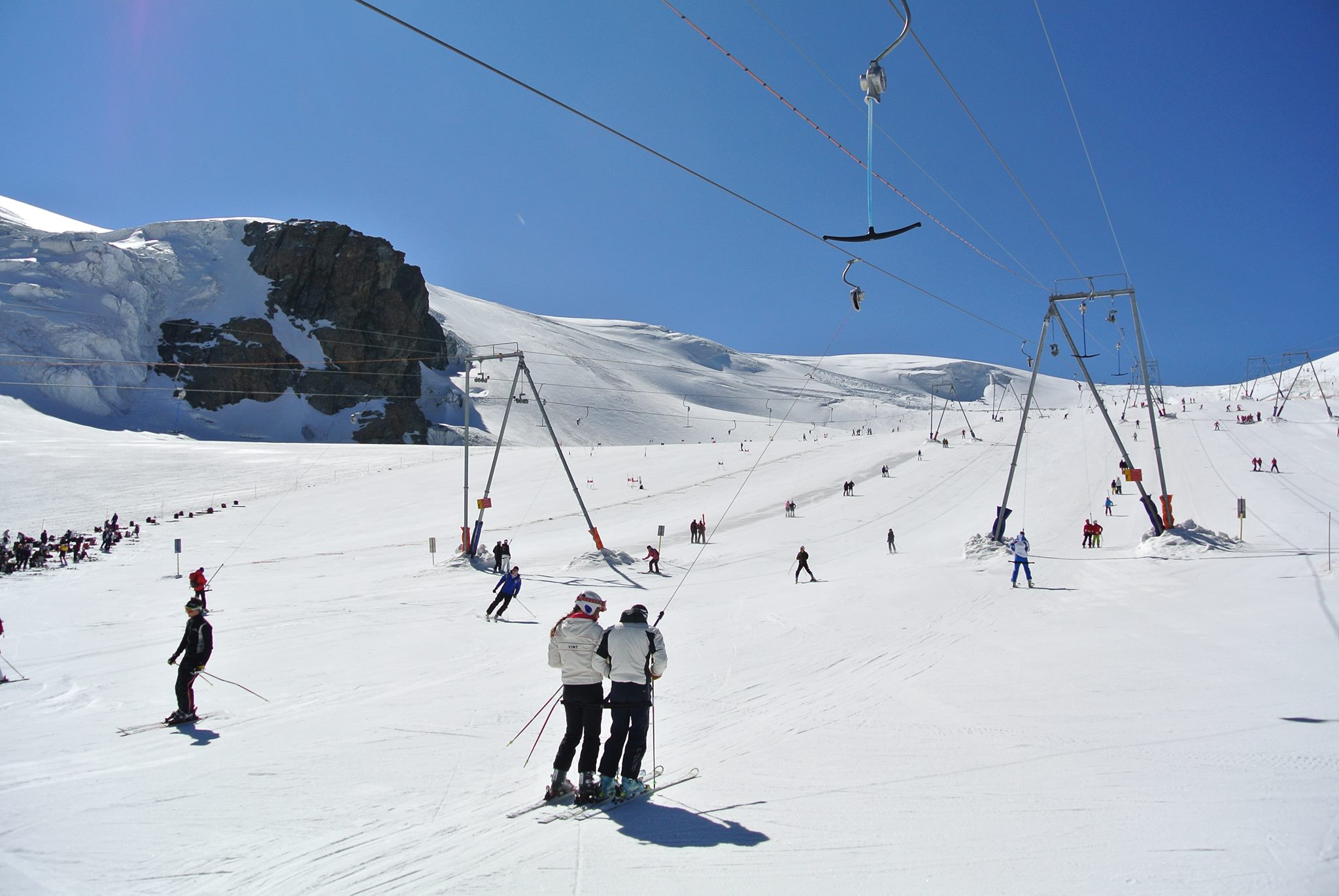 Cervinia adelanta la apertura del esquí de verano en el Plateau Rosa