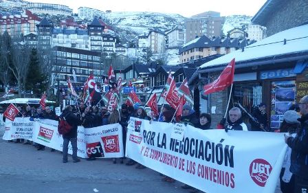 Trabajadores de Cetursa en huelga por los despidos