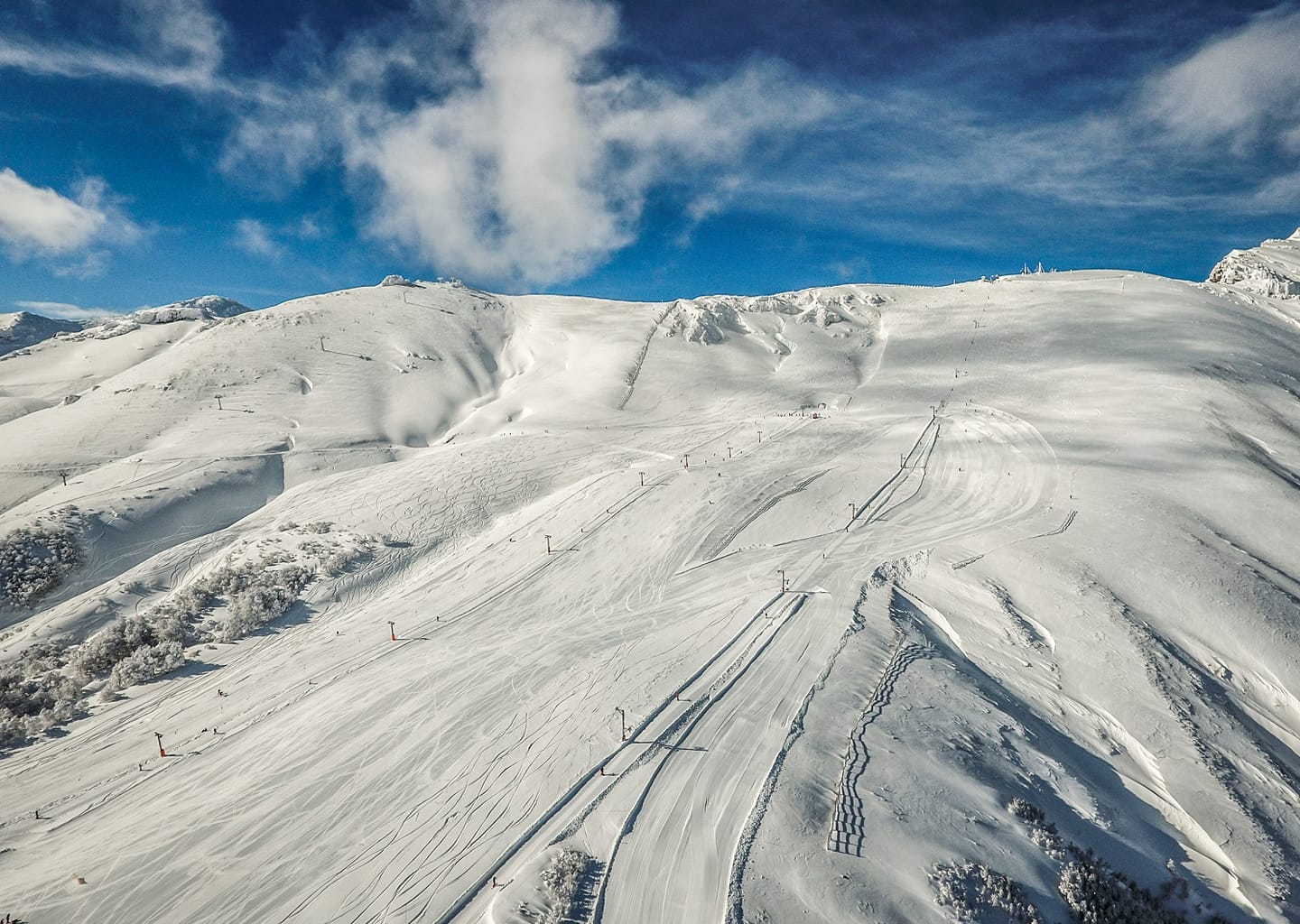 Argentina y Chile preparan protocolos para abrir la temporada de esquí en plena pandemia