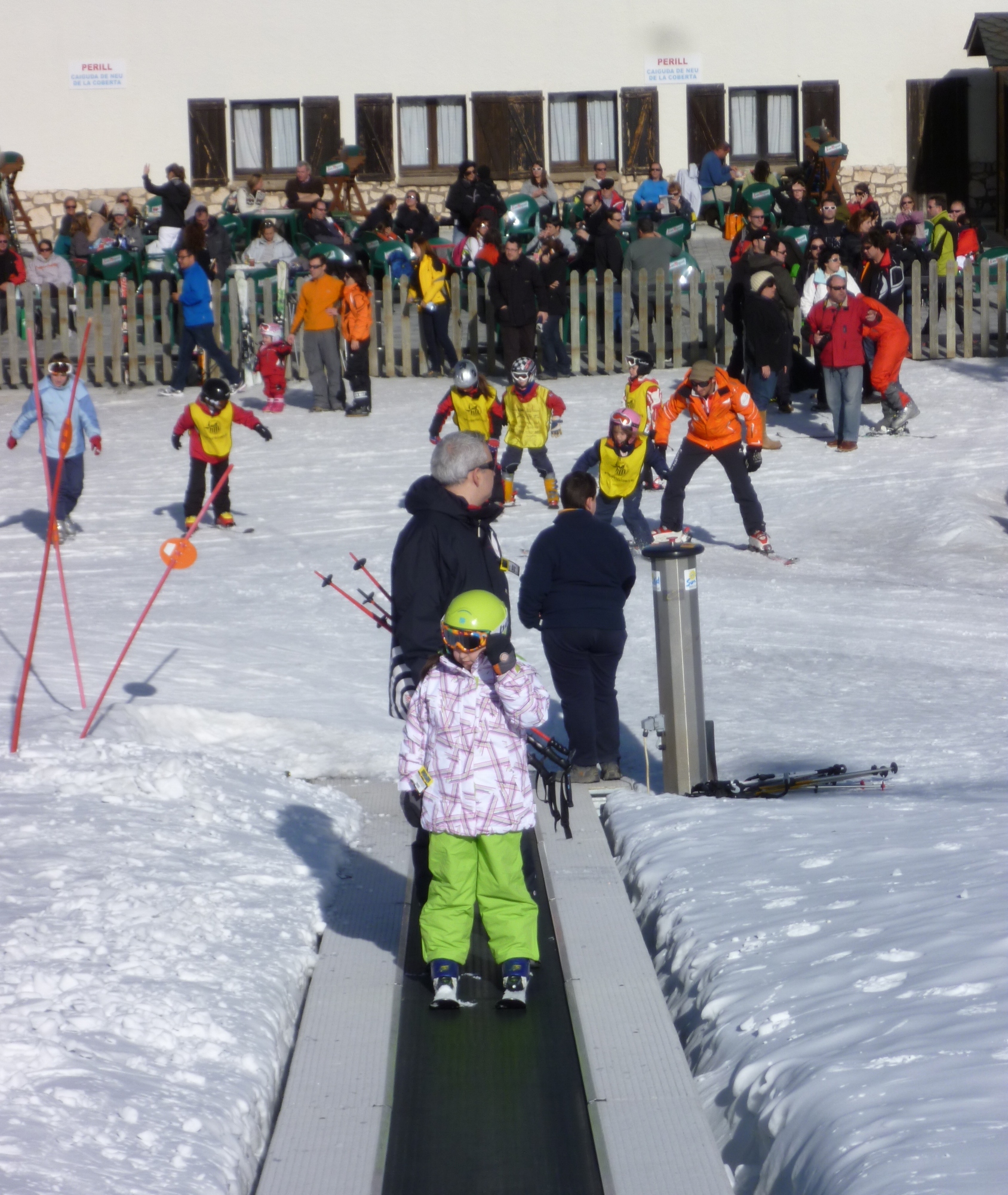 7 consejos fundamentales para esquiar con niños