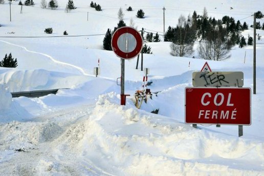 Francia se compromete a trabajar para evitar el cierre por nieve de la RN20 en los accesos a Andorra