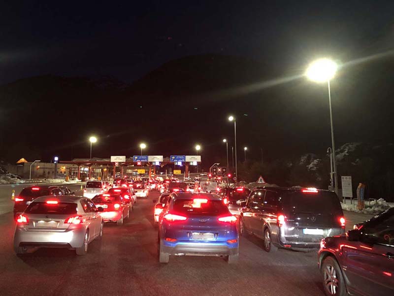  Nuevo Fin de Semana de colas interminables en la Cerdanya: 3 horas del túnel del Cadí a Berga