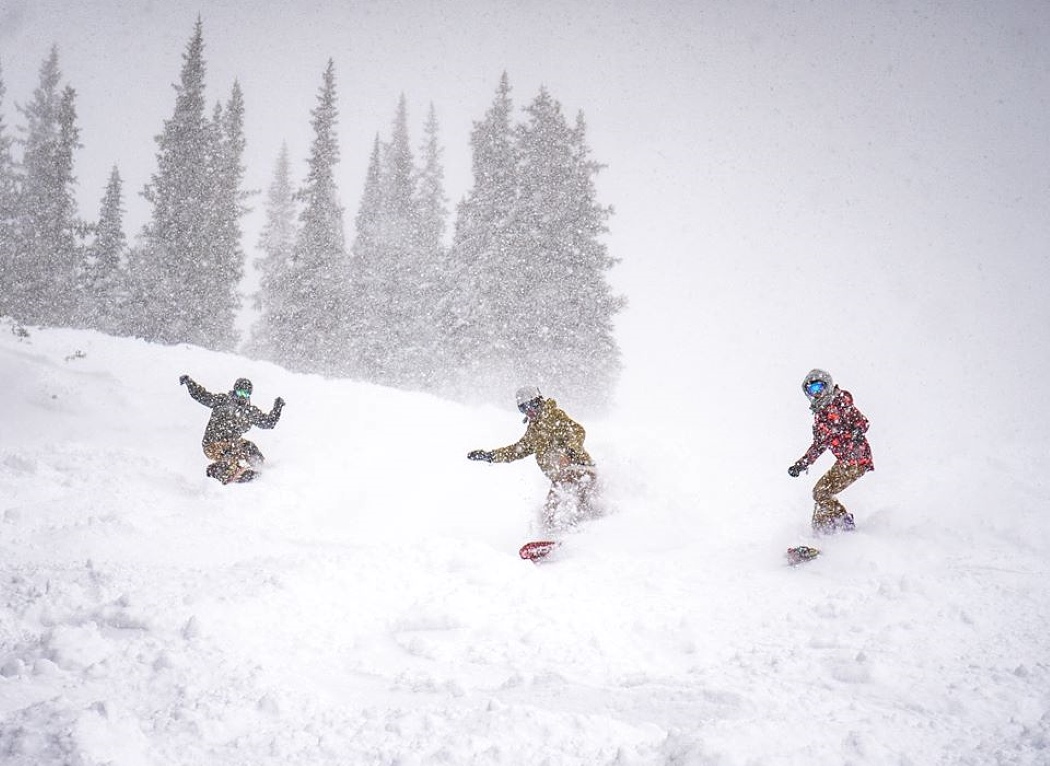 Algunas estaciones de EE.UU. y Canadá rompen récords de nieve: Mt.Baker recibe 746 cm en enero