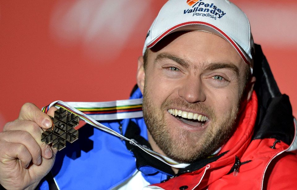 Muere el esquiador francés David Poisson tras una grave caída en Canadá