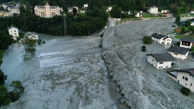 Desprendimientos masivos de roca dejan 8 desaparecidos en Suiza