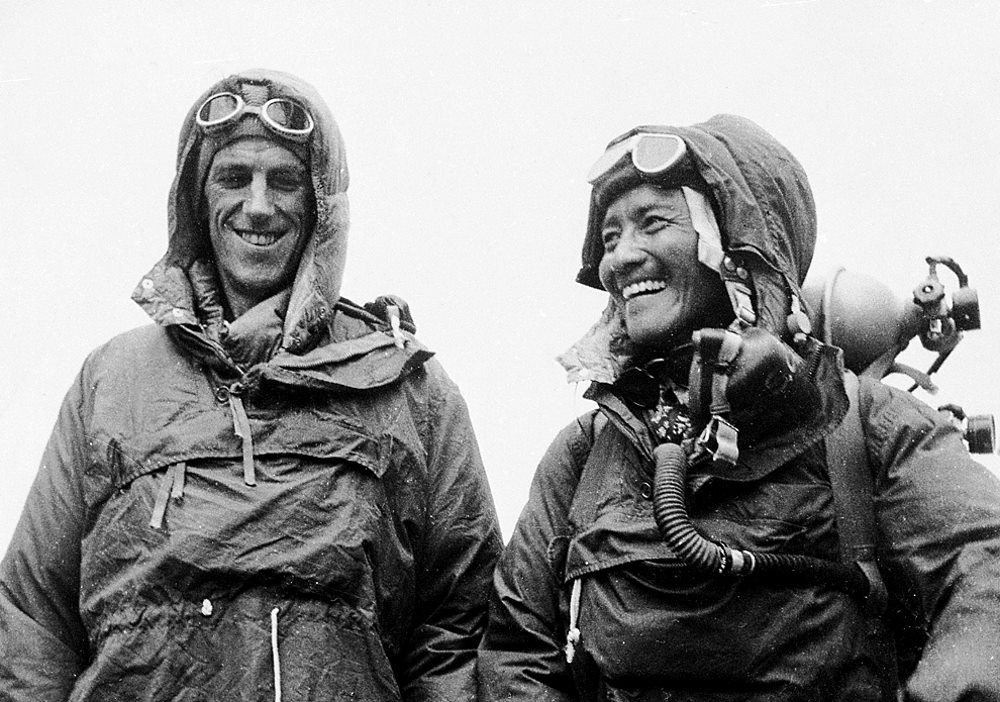 El 29 de mayo de 1953, Edmund Hillary y Tenzing Norgay conquistaron la cima del mundo