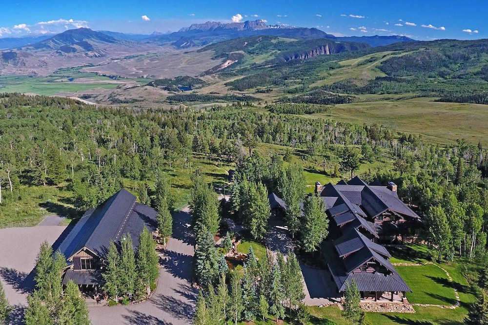 A la venta un rancho con estación de esquí por sólo 36 millones de dólares, ¿dejarás escapar la oferta?