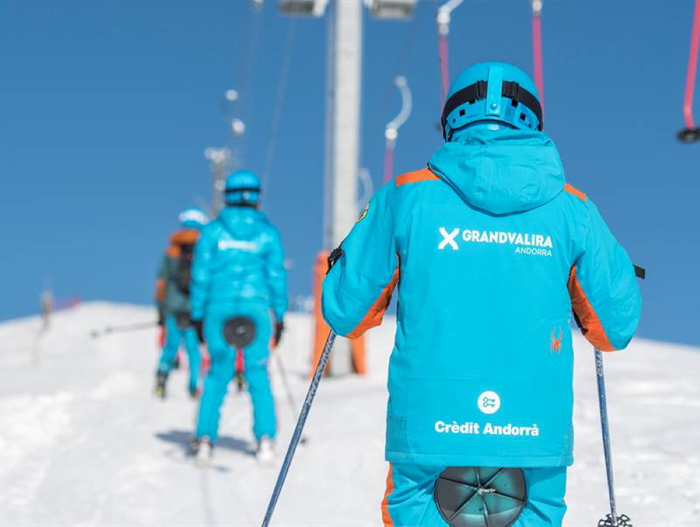 Ski Andorra trabaja para facilitar la vuelta a casa de los temporeros de las estaciones