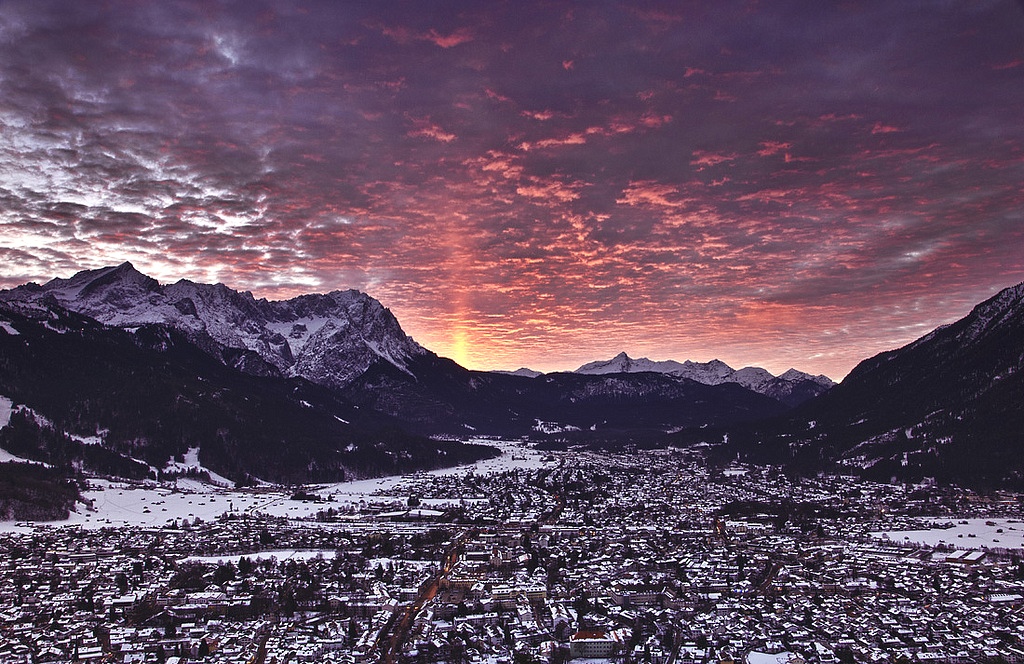 Imagen de la puersta del sol en Garmisch, crédito imagen Andrew Michael Smith 