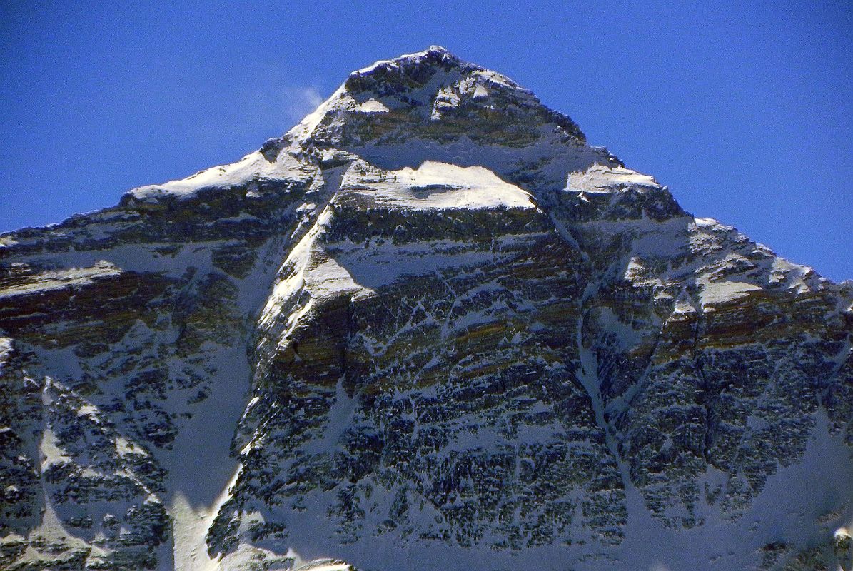 Graves incidentes en el Everest: Simone Moro, Ueli Steck y Jonathan Griffith son agredidos y amenazados de muerte por un grupo de 100 sherpas