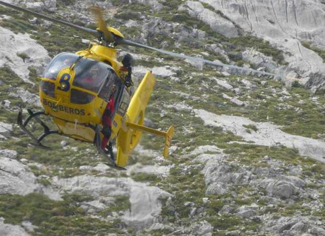 Muere un excursionista de 28 años tras caerse en los Picos de Europa