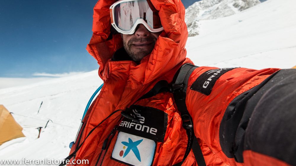 Ferran Latorre superará hoy a los 7.900 metros para continuar con su aclimatización