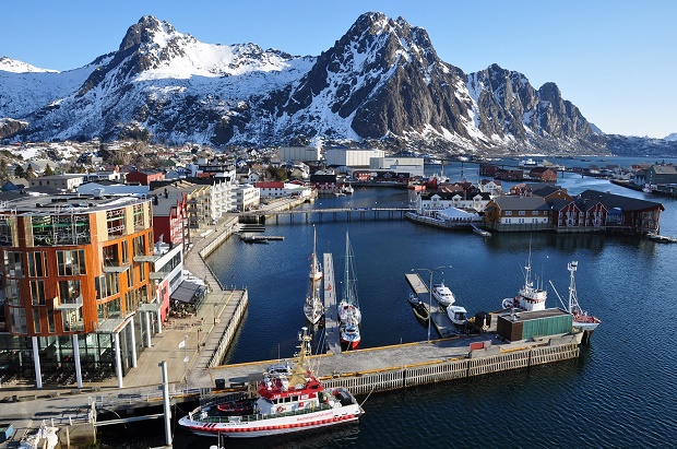 La cita era en la localidad costera de Svolvaer desde donde partiríamos rumbo a un viaje único 