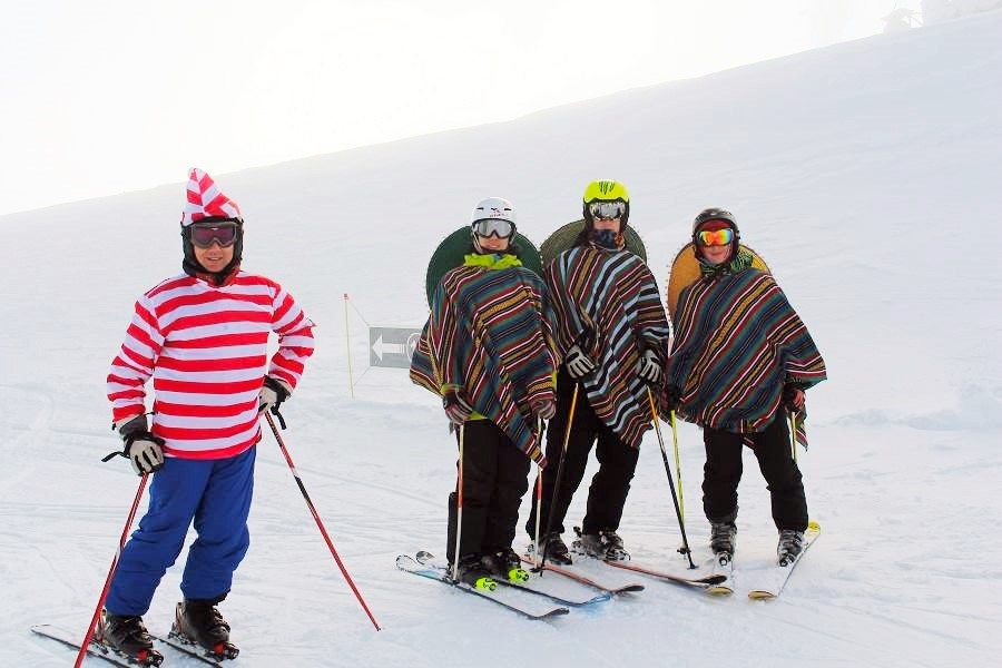 Carnaval de actividades, gastronomía y competición en las estaciones de esquí de FGC