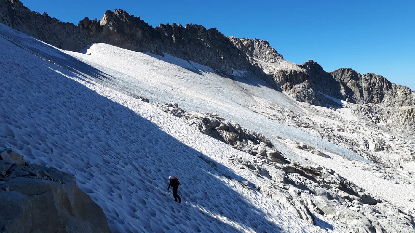 Los glaciares de los Pirineos, los últimos de España, tienen la muerte anunciada en pocas décadas