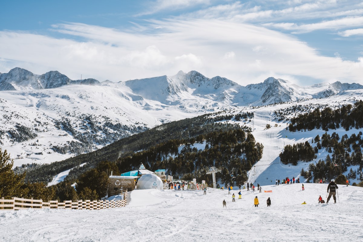 Grandvalira cierra un Puente histórico de afluencia con cerca de 65.000 esquiadores