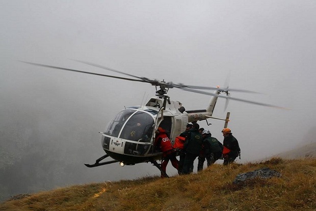 Grupos de Rescate e Intervención GREIM y unidad aérea de la Guardia Civil. Foto: GREIM.ES