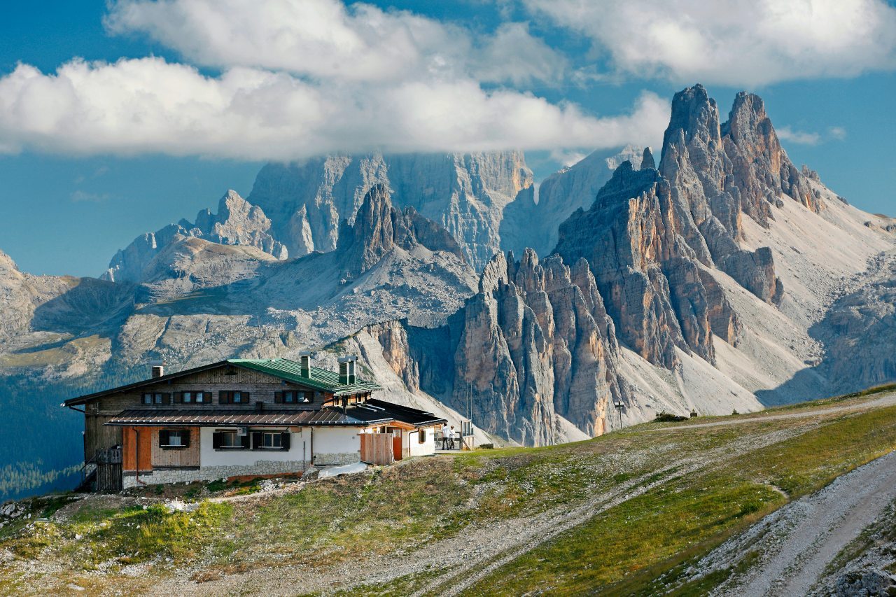 Cortina d'Ampezzo: paraíso de refugios de montaña en las Dolomitas